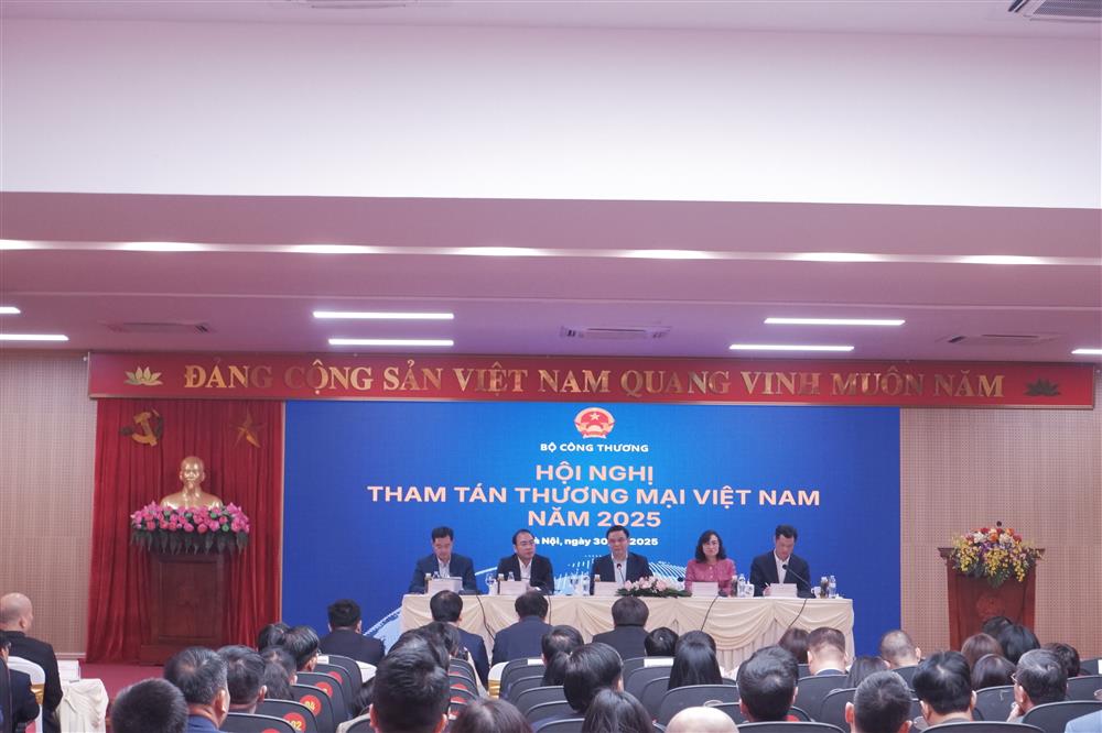 Tháo gỡ vướng mắc và thống nhất triển khai hoạt động kinh doanh, xuất khẩu trong thời gian tới của doanh nghiệp